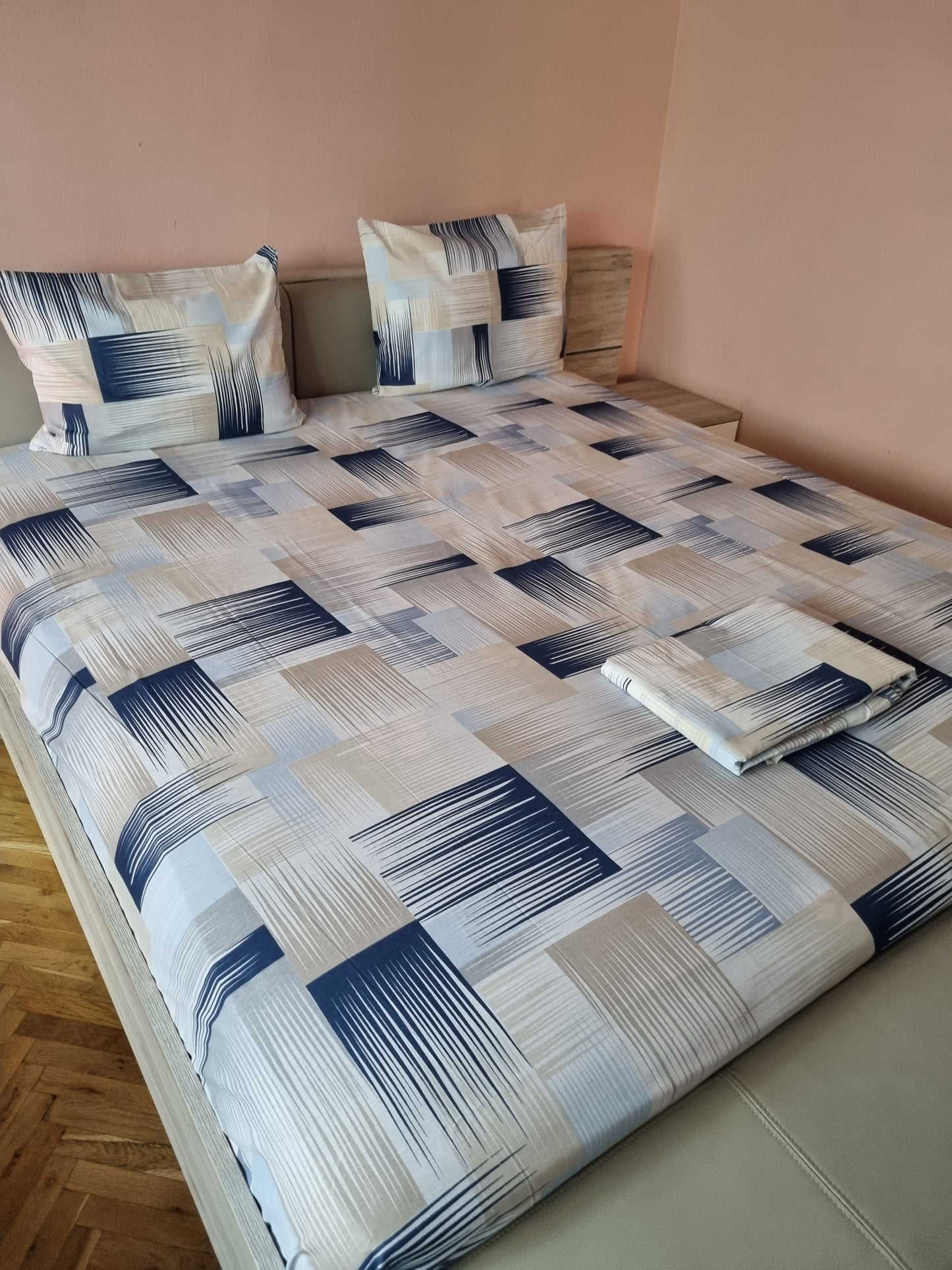 Комплект за спалня