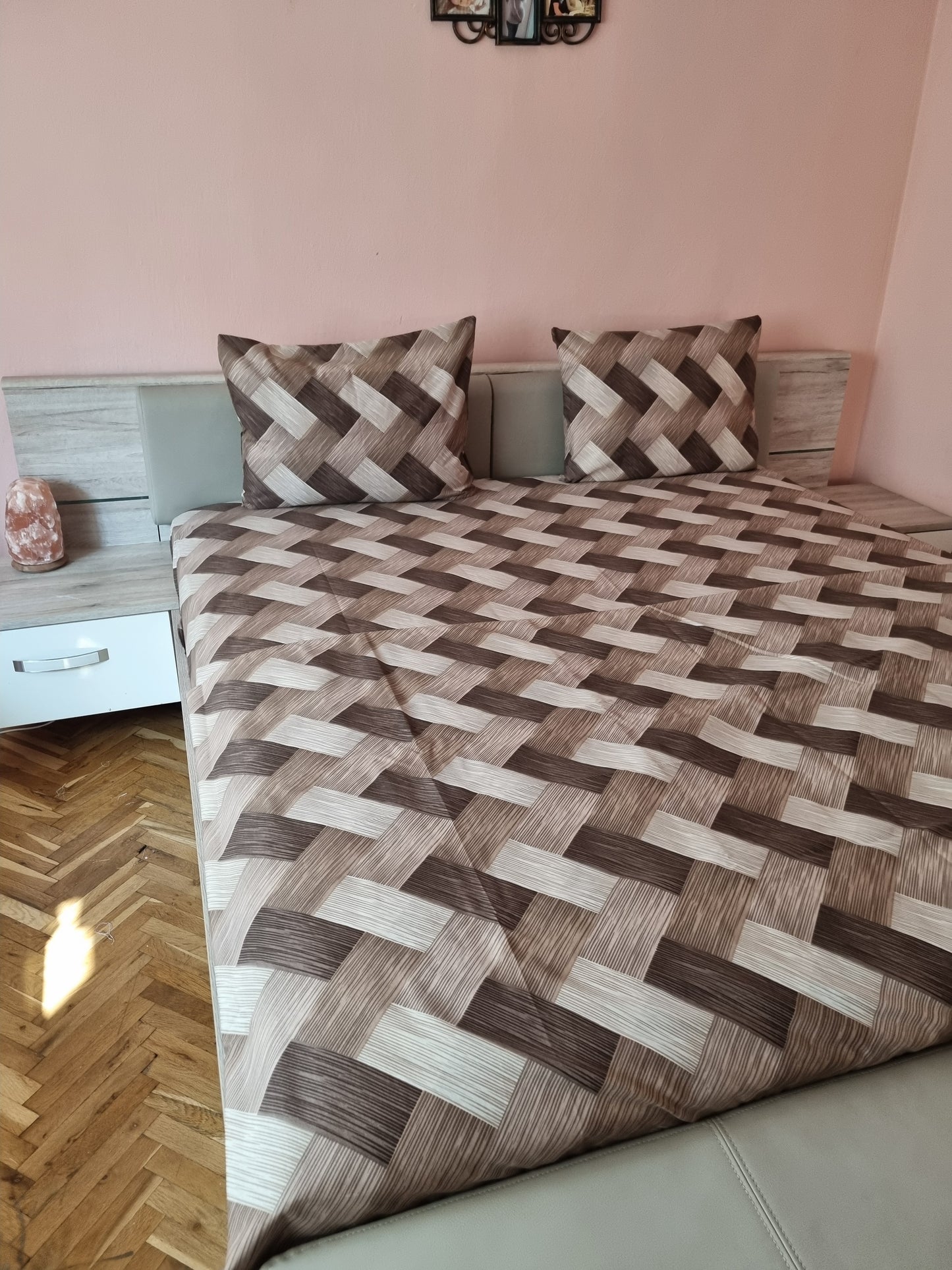 Комплект за спалня