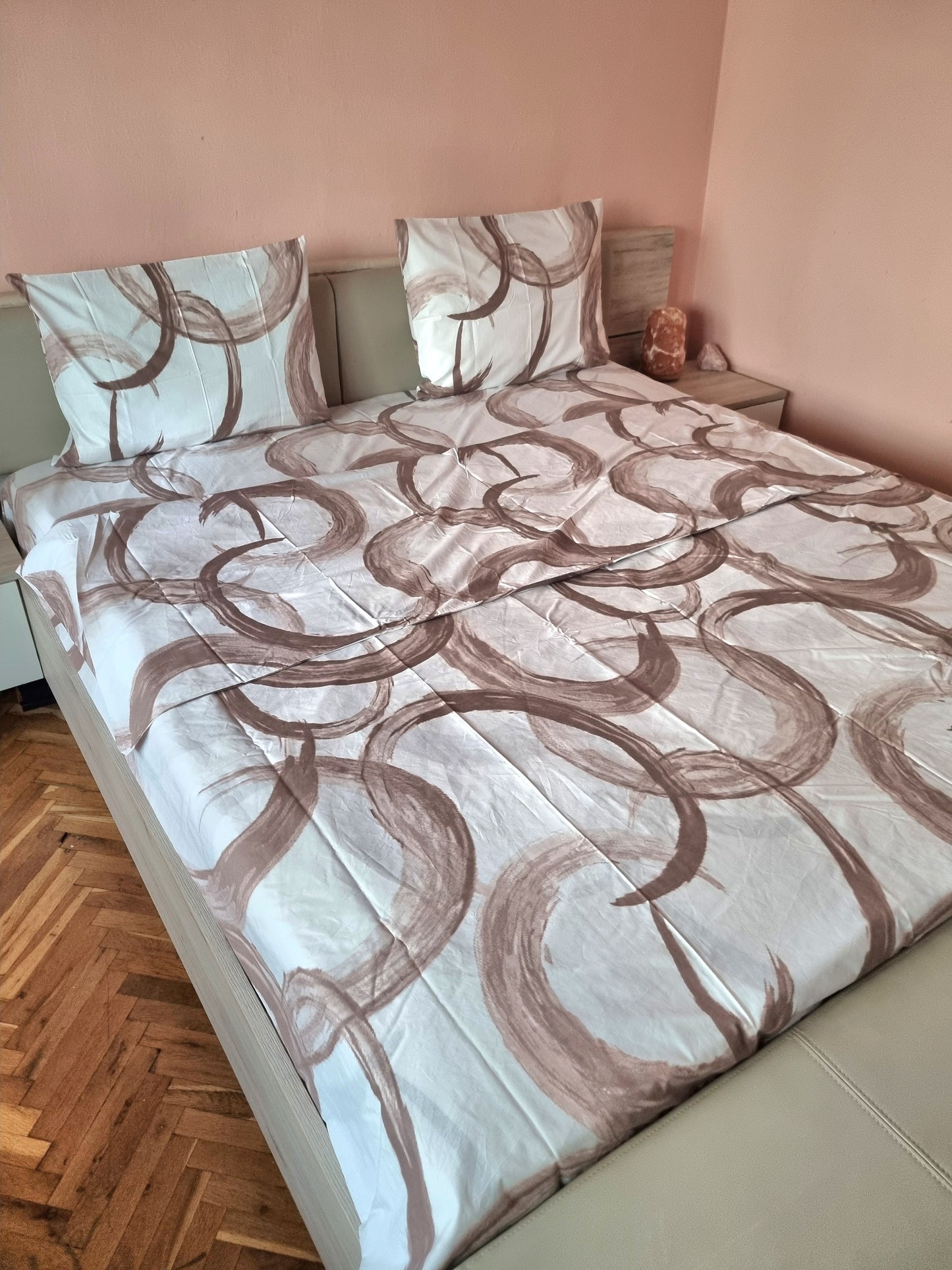 Комплект от 4части